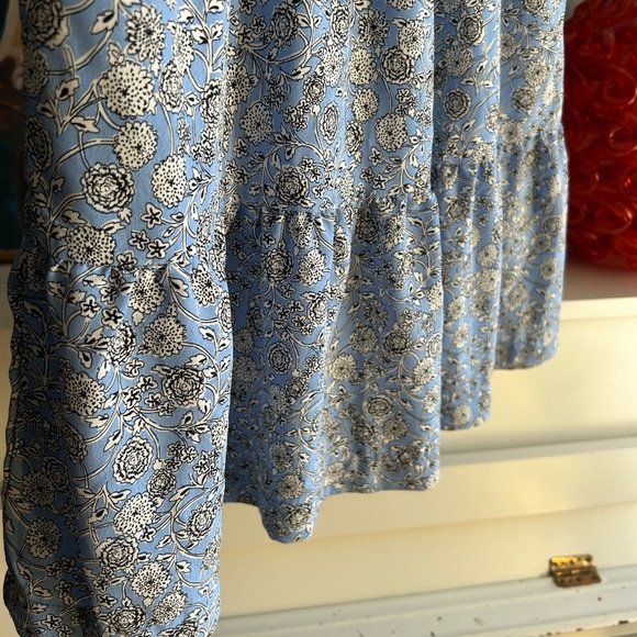 Floral Blue Skirt By Véro Véronique Cloutier Medium - Picture 8 of 15